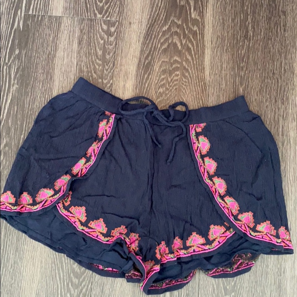 Hollister Flowy Shorts